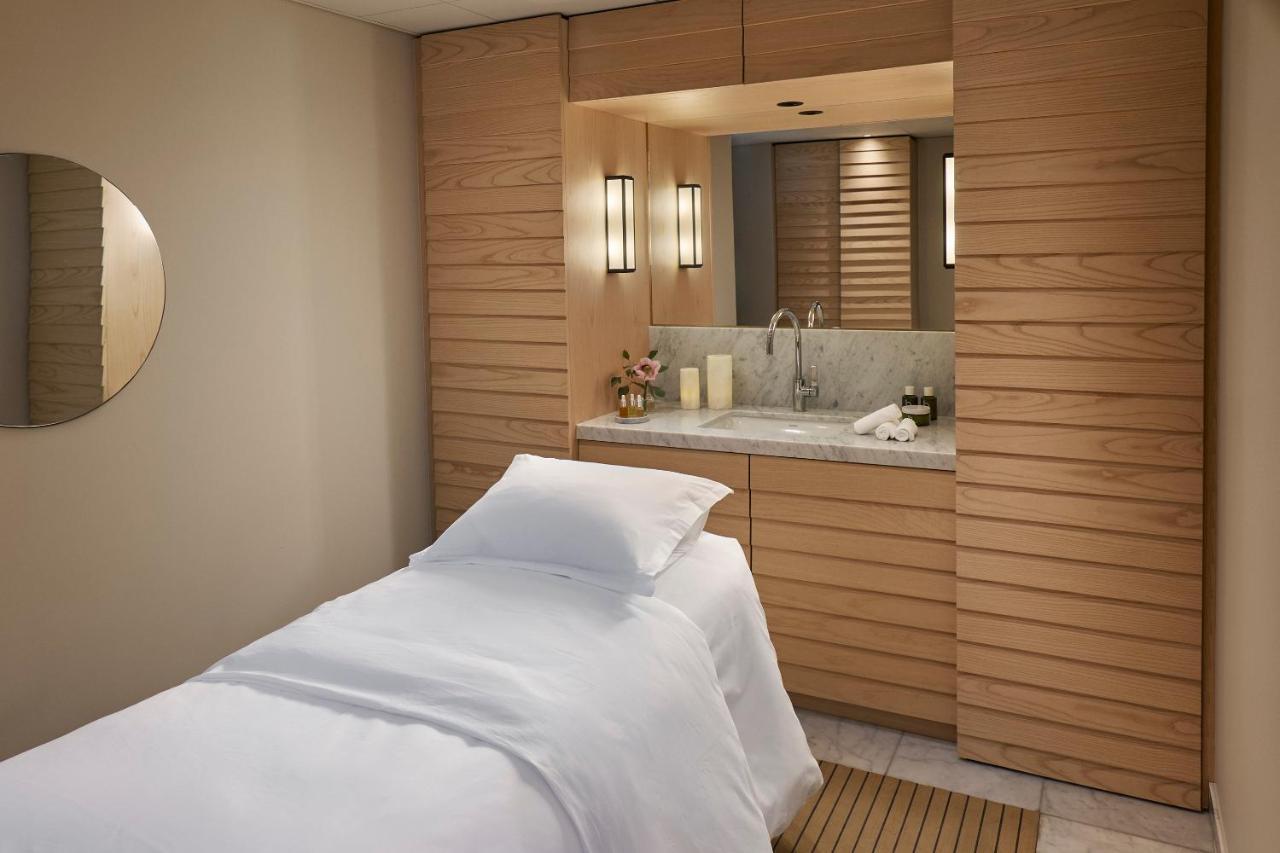 Villa Dagmar Стокгольм Экстерьер фото Treatment room at The Spa at The Westin
