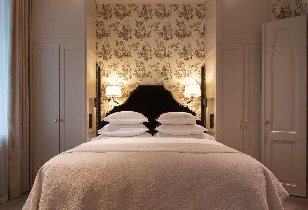 Villa Dagmar Стокгольм Номер фото A bedroom at the Hotel de Matignon